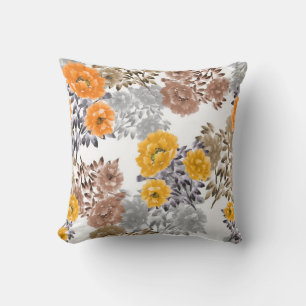Seamless pattern of orange, yellow, beige flowers kissen