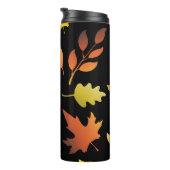 Seamless pattern with fallen autumn leaves and col thermosbecher (Nach rechts gedreht)
