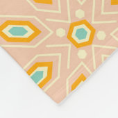 Seamless pattern with geometric floral motifs fleecedecke (Ecke)