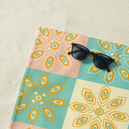 Seamless pattern with geometric floral motifs strandtuch