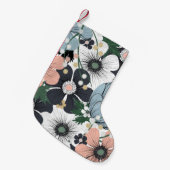 Seamless pattern with hand-drawn delicate flowers. kleiner weihnachtsstrumpf (Vorderansicht (hängend))