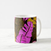 Seamless pattern with hand drawn tropical leaves.  kaffeetasse (VorderseiteRechts)