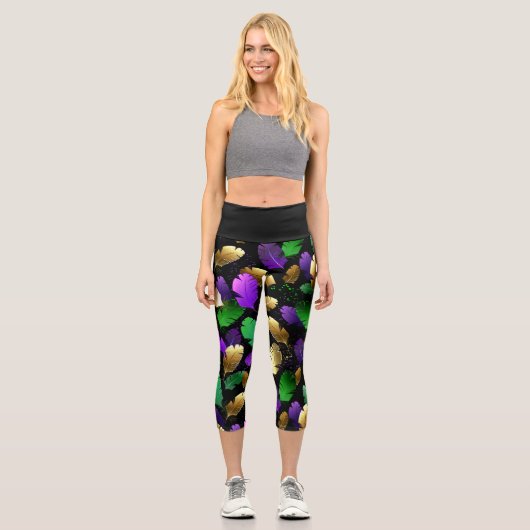 Seamless Pattern with Mardi Gras feathers Capri Leggings (Vorderseite)