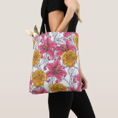Seamless pattern with roses and lilies. Hand drawn Tasche (Von Nahem)
