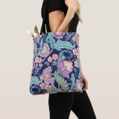 Seamless pattern with stylized ornamental flowers tasche (Von Nahem)