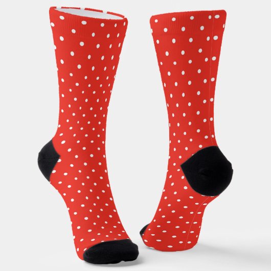 Seamless red background polka dot pattern socken (Gewinkelt)