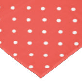 Seamless red background polka dot pattern tischdecke (Schrägansicht)