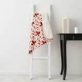 "Seamless Red & Gold Candlelight Hearts Pattern –  Sherpadecke (Beispiel)