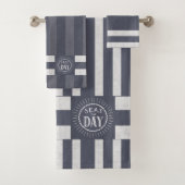 Seas the Day Denim Blue Striped Nautical Theme Badhandtuch Set (Insitu)