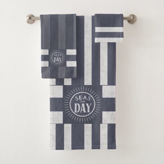 Seas the Day Denim Blue Striped Nautical Theme Badhandtuch Set (Insitu)