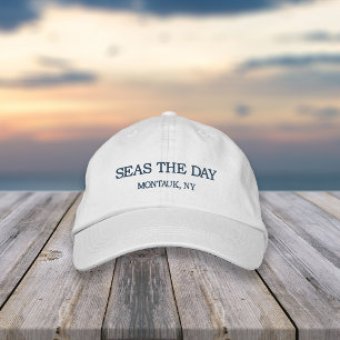 Seas the Day Ihr Stadt- oder Strandname Bestickte Kappe