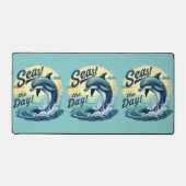 Seas the Day Retro Dolphin Ocean Ästhetik Schreibtischunterlage (Vorderseite)
