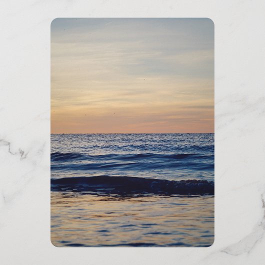 Seascape Beach Hochzeitsfoil Einladung (Rückseite)