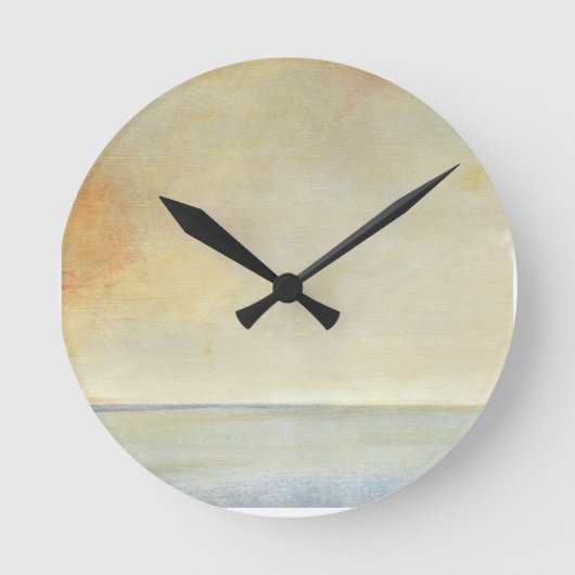 Seascape with Tranquil Orange Sunset Runde Wanduhr (Vorderseite)