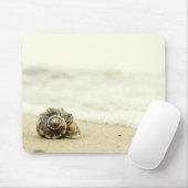 Seashell allein auf Strand Mousepad (Mit Mouse)