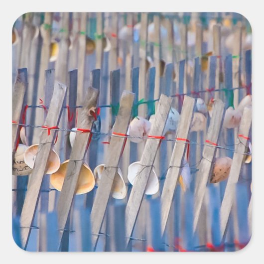 Seashell dekoriert Dune Fence Quadratischer Aufkleber (Vorderseite)