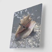 Seashell On Beach | Sanibel Island, Florida Quadratische Wanduhr (Winkel)