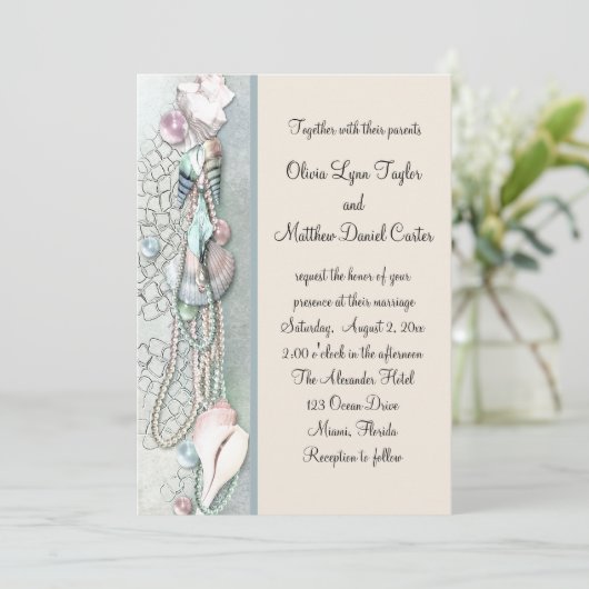 Seashell Pearls Eleganter Strand Hochzeit Einladung (Stehend Vorderseite)