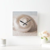 Seashell-Sand-Strand - tropische Muschel-Schablone Quadratische Wanduhr (Zuhause)