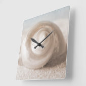 Seashell-Sand-Strand - tropische Muschel-Schablone Quadratische Wanduhr (Winkel)