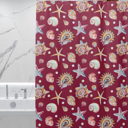 Seashell & Starfish Muster auf Maroon-Hintergrund Duschvorhang