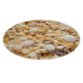 Seashell strukturierte Sommer Strand Hintergrund. Schneidebrett (Ecke)