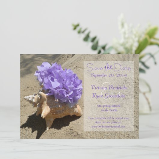 Seashell und Hydrangea Save the Date Lila (Stehend Vorderseite)