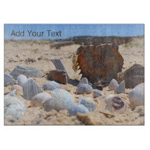 Seashells am Strand von Shirley Taylor Schneidebrett