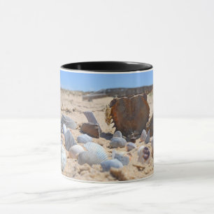 Seashells am Strand von Shirley Taylor Tasse