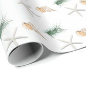Seashells and Starfish With Christmas Pine Geschenkpapier (Rolleneckpunkt)