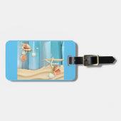 Seashells auf Sand Gepäckanhänger (Vorderseite horizontal)