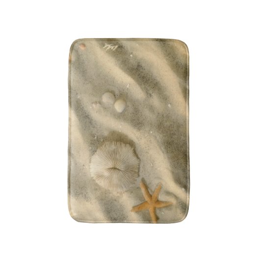 Seashells im Sand Badematte (Vorderseite Vertikal)