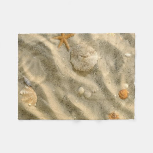 Seashells im Sand Fleecedecke (Vorderseite (Horizontal))