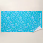 Seashells Muster auf Bright Blue Personalisiert Strandtuch (Vorderseite)