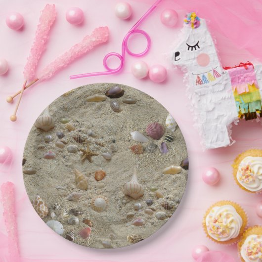 Seashells Nestled in Beach Sand Pappteller (Party)