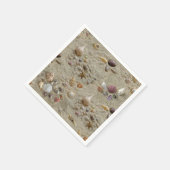 Seashells Nestled in Beach Sand Serviette (Ecke)