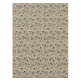 Seashells Nestled in Beach Sand Tischdecke