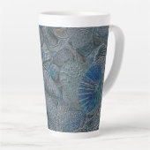Seashells Ocean Beach Blue Nautical Metallic Milchtasse (Rechte Ecke)