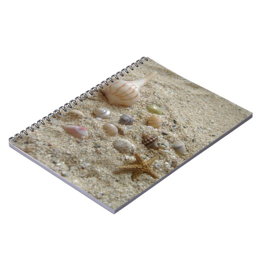 Seashells On Beach Sand Writing Journal Notizblock (Linke Seite)