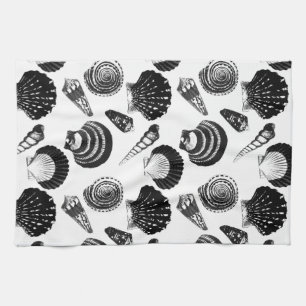 Seashells - Schwarzweiss auf einem weißen Geschirrtuch