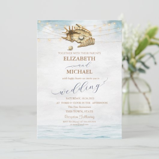 Seashells, Sea, String Lights Script Hochzeit Einladung (Stehend Vorderseite)