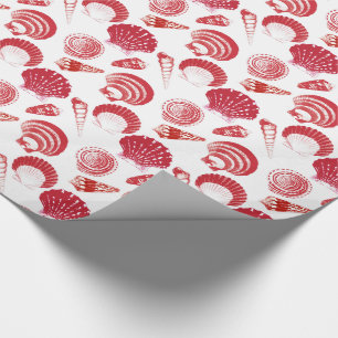 Seashells - Zinnoberrot auf einem weißen Geschenkpapier