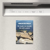 Seashore Photo Beside the Still Waters Bible Verse Magnet (In Situ (Geschirrspüler))