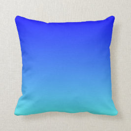 Seaside Aqua Bright Blue Ombre Kissen