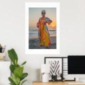 Seaside Portrait of Flamboyant Woman Poster (Heimbüro)