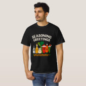Seasoning Greetings Funny Chef Christmas Design T-Shirt (Vorne ganz)