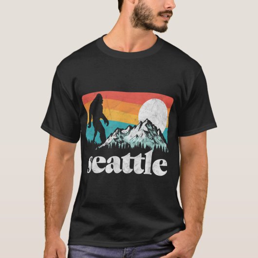 Seattle Bigfoot Retro Mountain Design T-Shirt (Vorderseite)