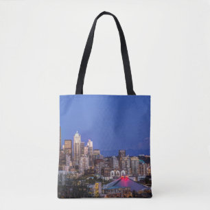 Seattle, Downtown und Mt. Rainier in der Dämmerung Tasche