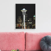 Seattle skyline at night, with space Needle. Leinwanddruck (Insitu (Wohnzimmer))