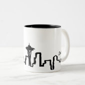 Seattle Skyline in schwarzer Tinte Zweifarbige Tasse (VorderseiteRechts)